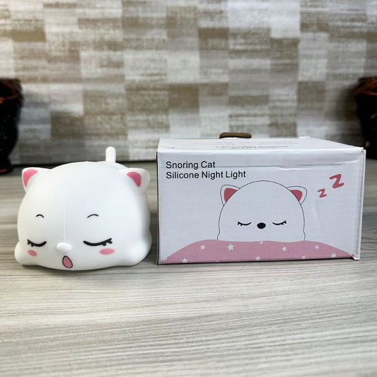 🐱 Little Snoring Cat Lamp – Soft Silicone Night Light with Multicolor Glow 🌈💤