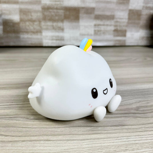 Little Cloud Touch Lamp – Soft Silicone Night Light with Multicolor Glow
