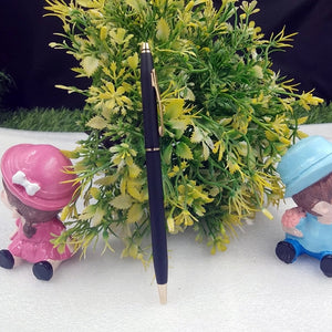 Cross Paths with Style: The Personalized Name Engraved Cross Pen Black