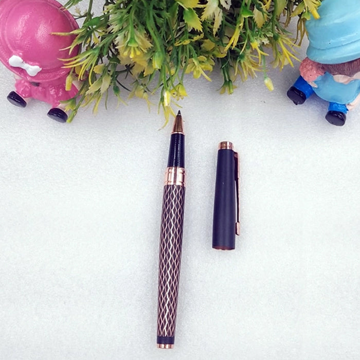 Elegant Meshed in Gold: Rose Gold Mesh Pen - A Stylish Writing Delight